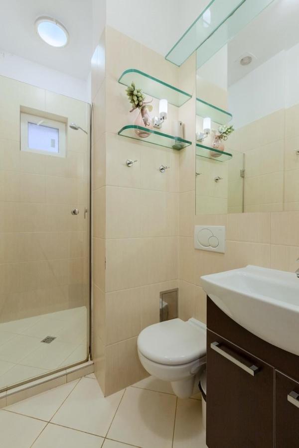 Castle View Krasinskiego Avenue Apartment Krakow